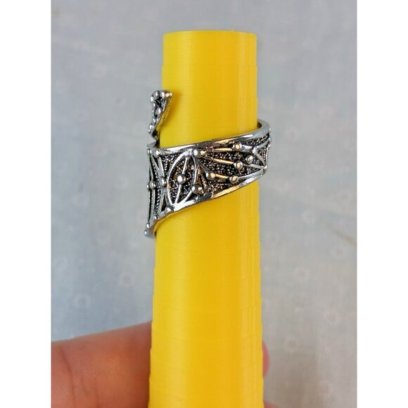 Silver Tone Filigree Cuff Style Ring Size 5 Vintage Style Boho Jewelry - Picture 4 of 5